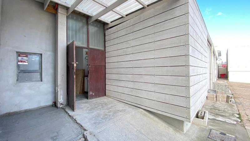 To Let commercial Property for Rent in Maitland Western Cape